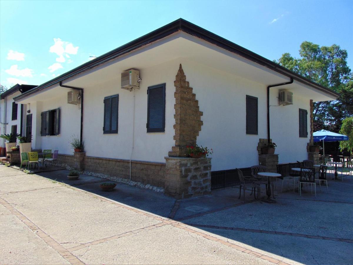 Casale Rurale Panzió San Marco Evangelista Kültér fotó